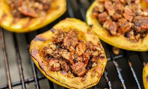 Baked Apples with Pecan Nuts and Mushroom Stuffing