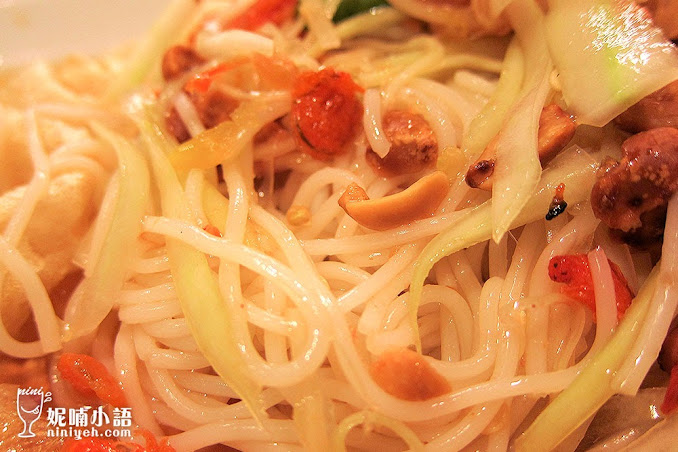 【曼谷美食】Somtam Nua 。CNN 採訪過的炸雞名店 by 妮喃小語 【曼谷美食】Somtam Nua 。CNN 採訪過的炸雞名店 by 妮喃小語