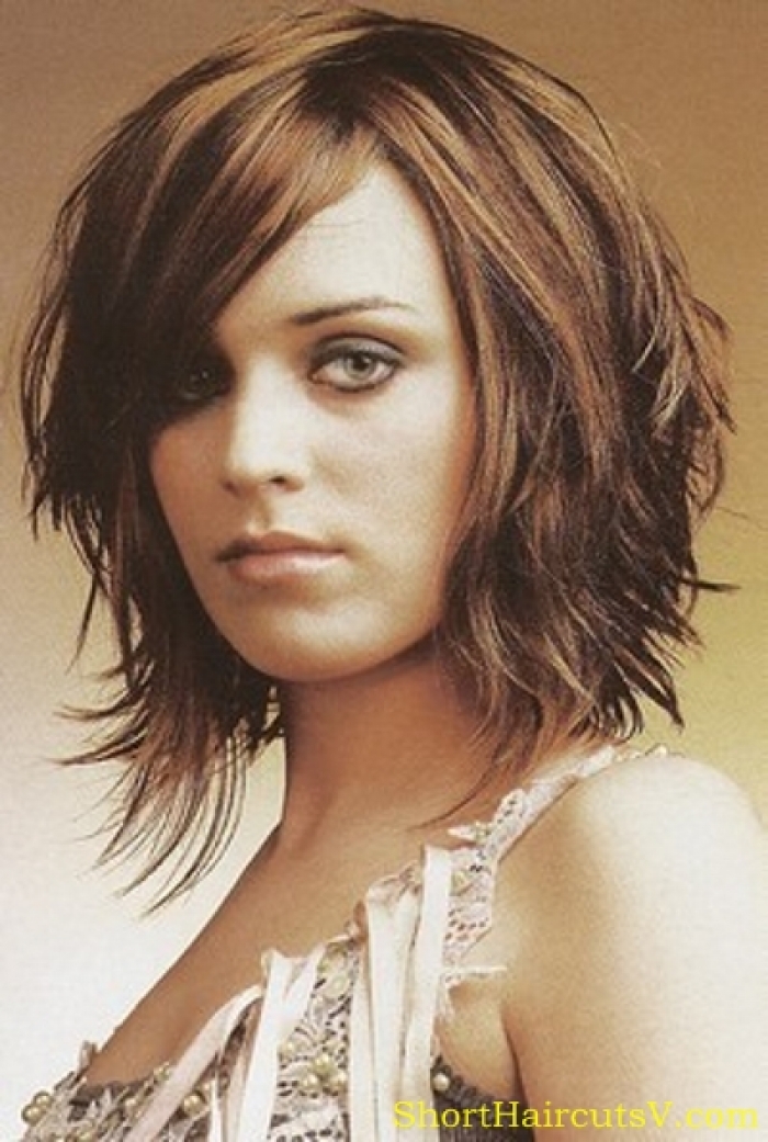Internex Posed Medium Length Hairstyles