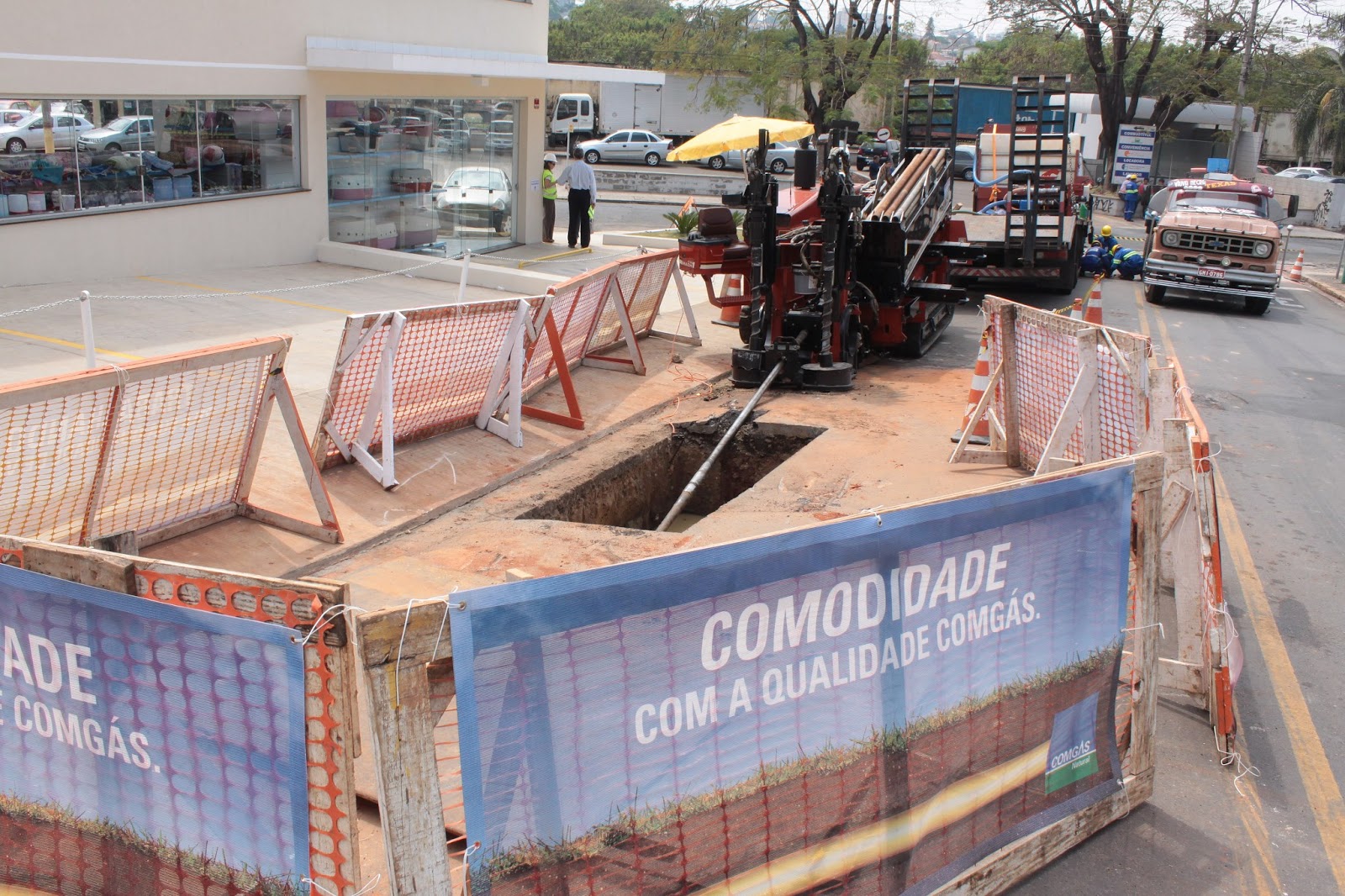 COMGÁS INVESTE R 6 MILHÕES NA EXPANSÃO DA REDE EM AMERICANA Panorama