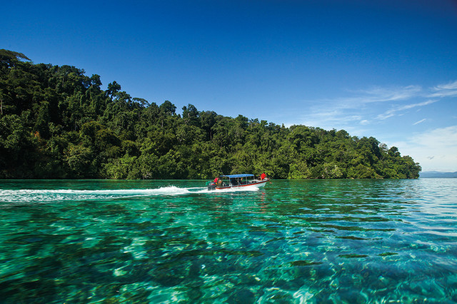 Taman nasional teluk Cendrawasih/Kwatisore Nabire Dihaimoma.com
