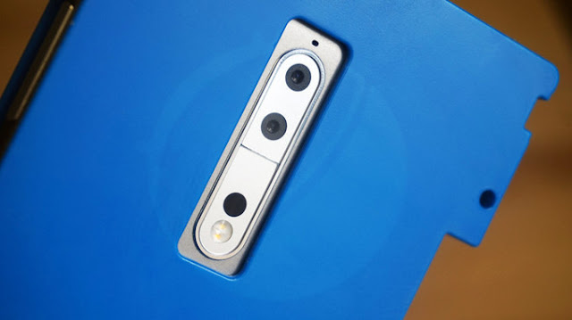 Bentuk prototipe Nokia 9 bocor beserta spesifikasi lengkapnya Bentuk prototipe Nokia 9 bocor beserta spesifikasi lengkapnya
