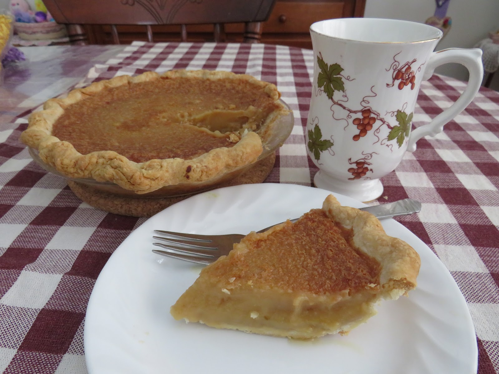 Thel's Kitchen Quebec Maple Syrup Pie