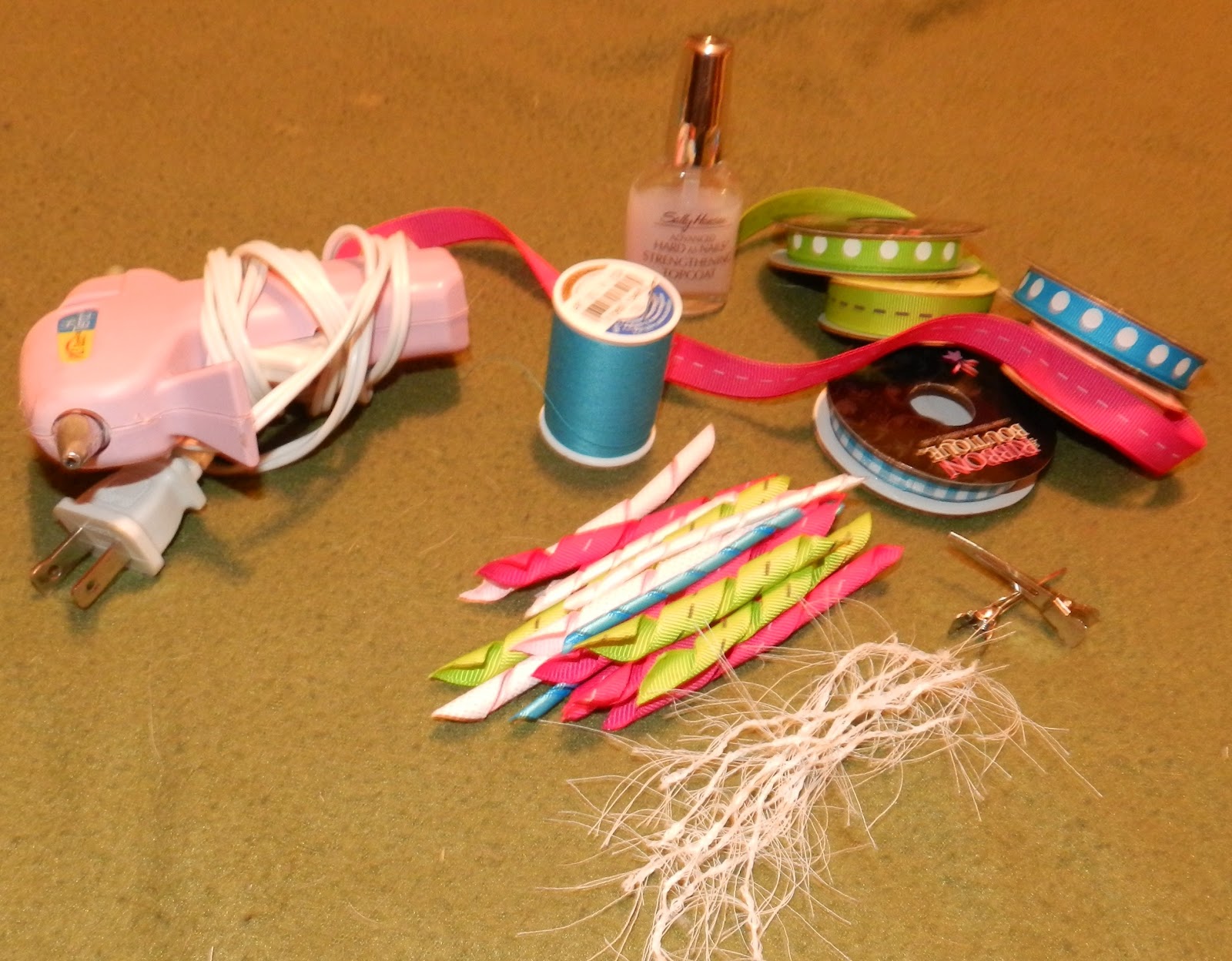 Crafts Curly Ribbon Bow