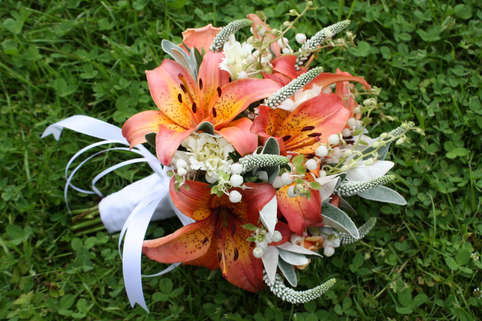 Alina's Flowers Beautiful Orange Lily wedding bouquets and Edible