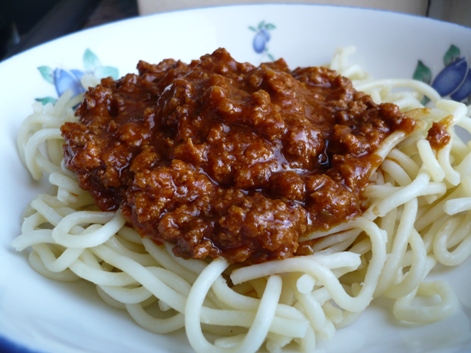 Spaghetti Bolognese with Sausage Spaghetti Bolognese with Sausage