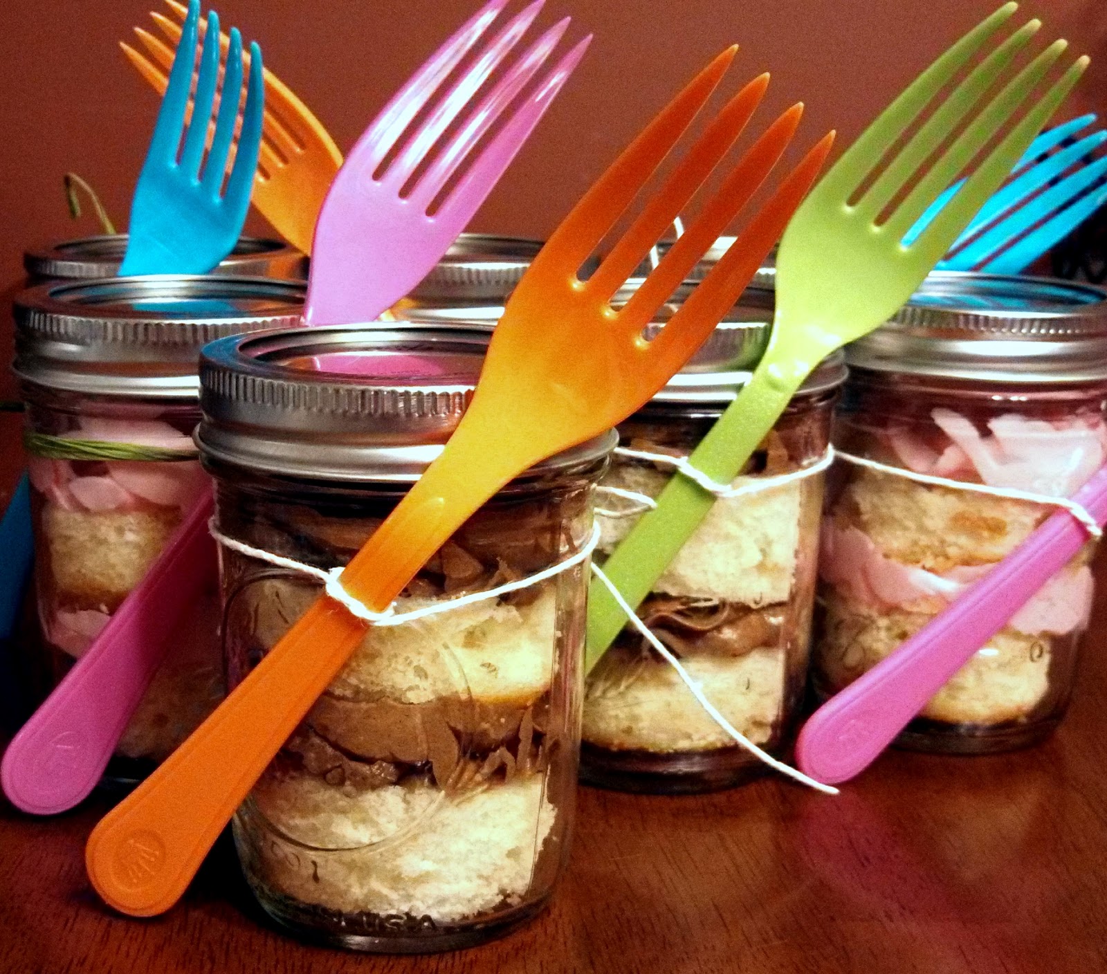 Sugar & Spice Sweets Cupcakes To Go