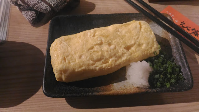 Une omelette roulé à la Japonaise