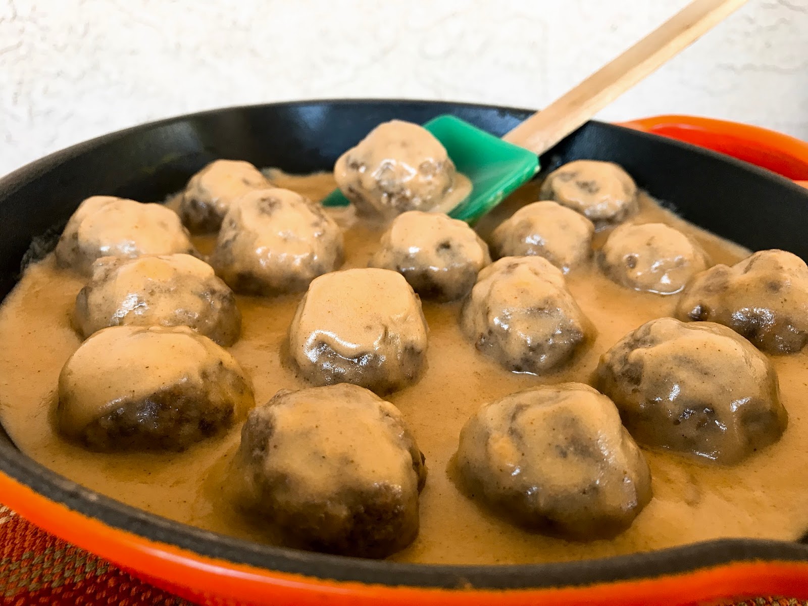 Chipotle Scented Meatballs with Country Gravy
