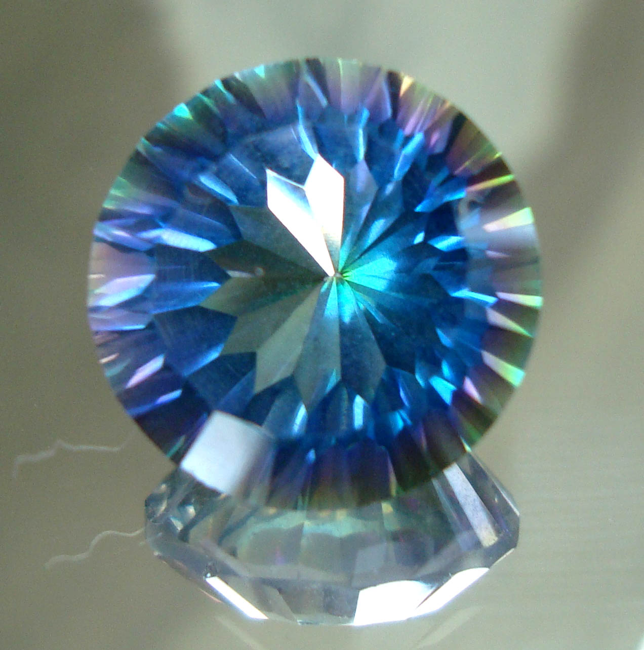 Natural Mystic quartz Azimat Sakti Keramat Ampuh Central Permata