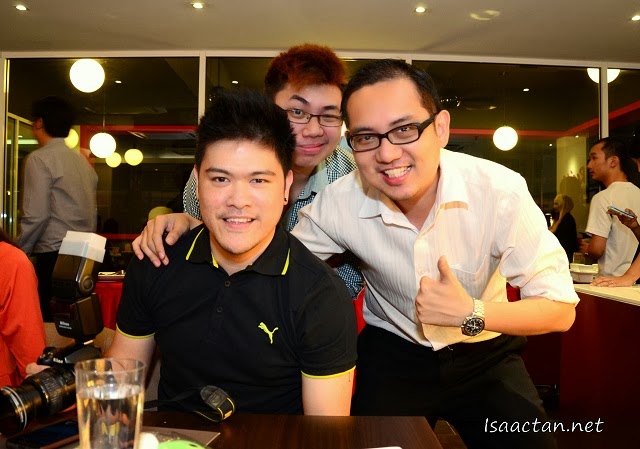 With fellow bloggers Simon So and Ryan Mo