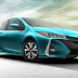 Toyota Prius Prime plug-in é apresentado no Salão de Nova York