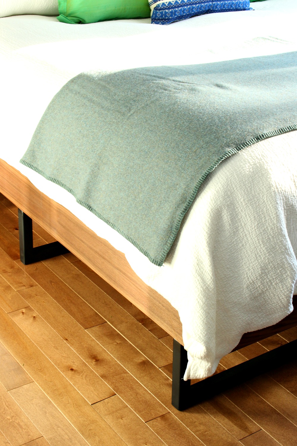Blue Wool King Blanket DIY Walnut Bed with Welded Legs