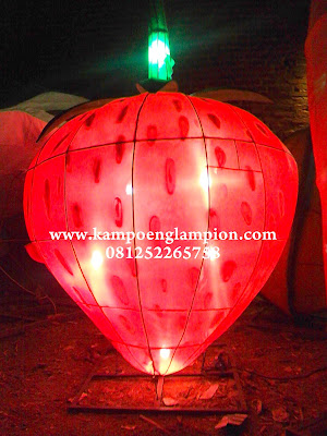 Lampion Strawberry