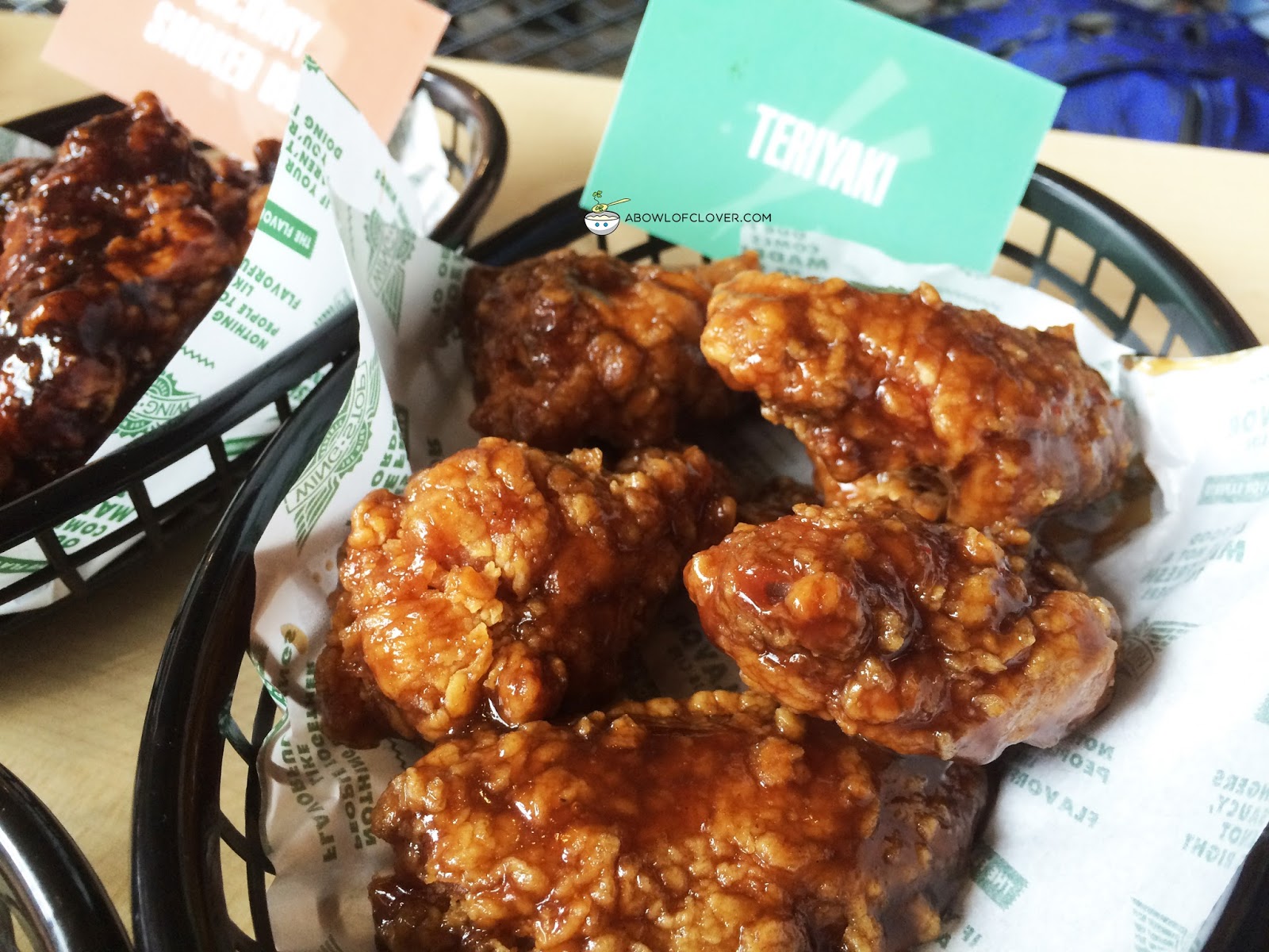 Aneka Saus Special Wingstop Selalu Dinanti A BOWL OF CLOVER