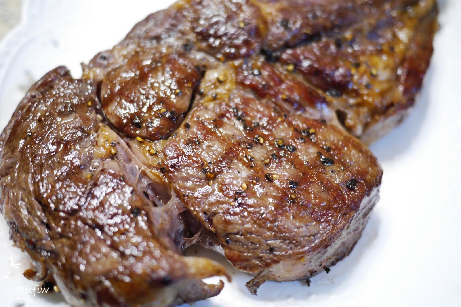 Rufiw [玩食] Costco 戰斧牛排 Tomahawk Steak