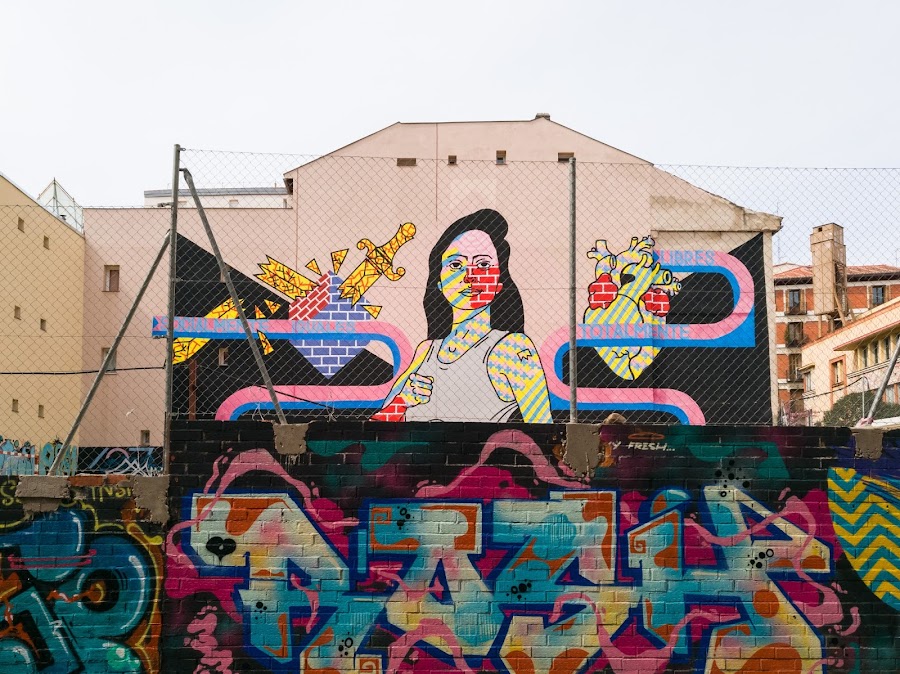 Trampantojos y Murales. Embajadores. Madrid.