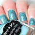 Nail art caleidoscopio azzurro