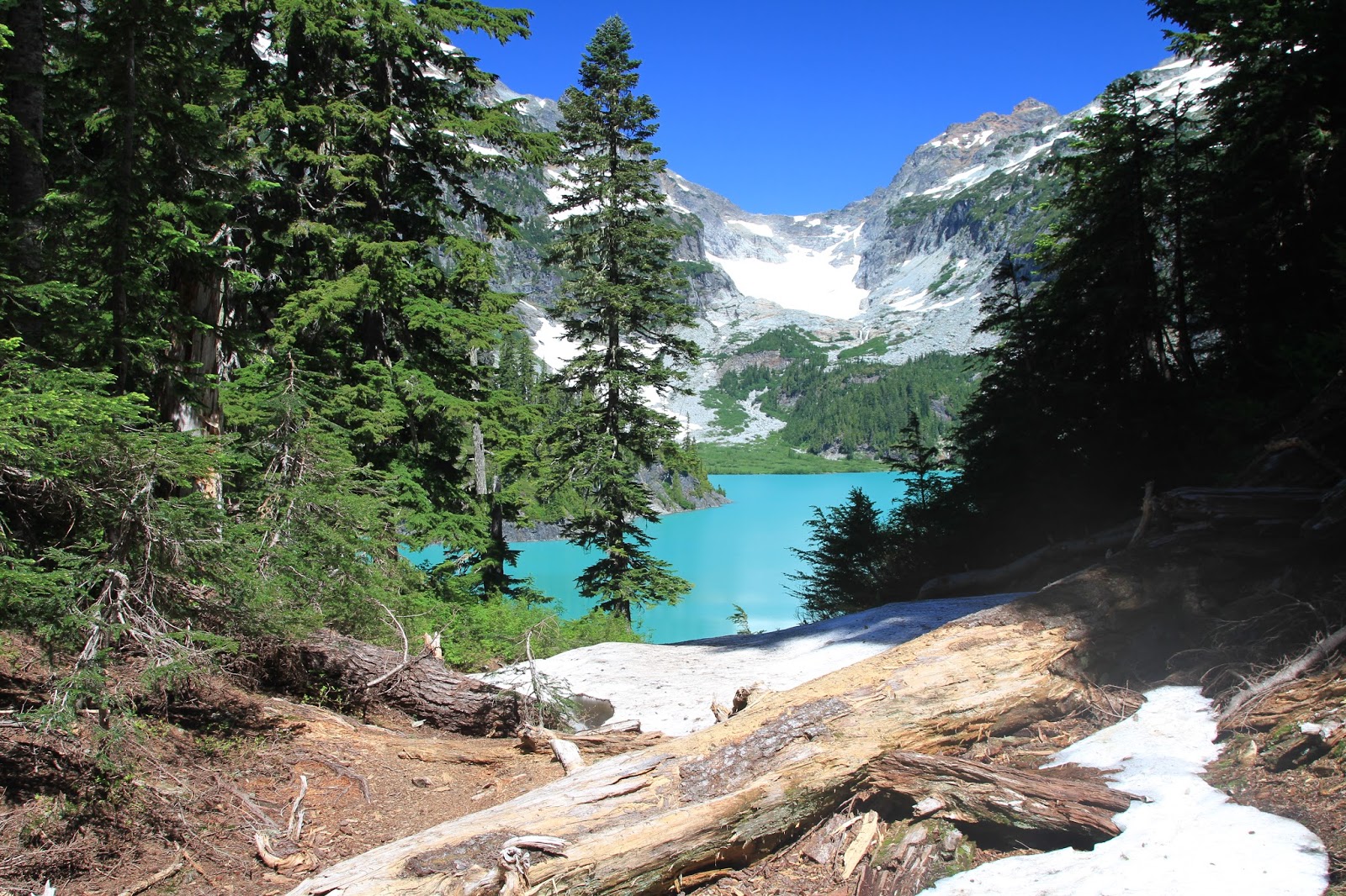 TravelMarx Central Cascades, Blanca Lake Hike