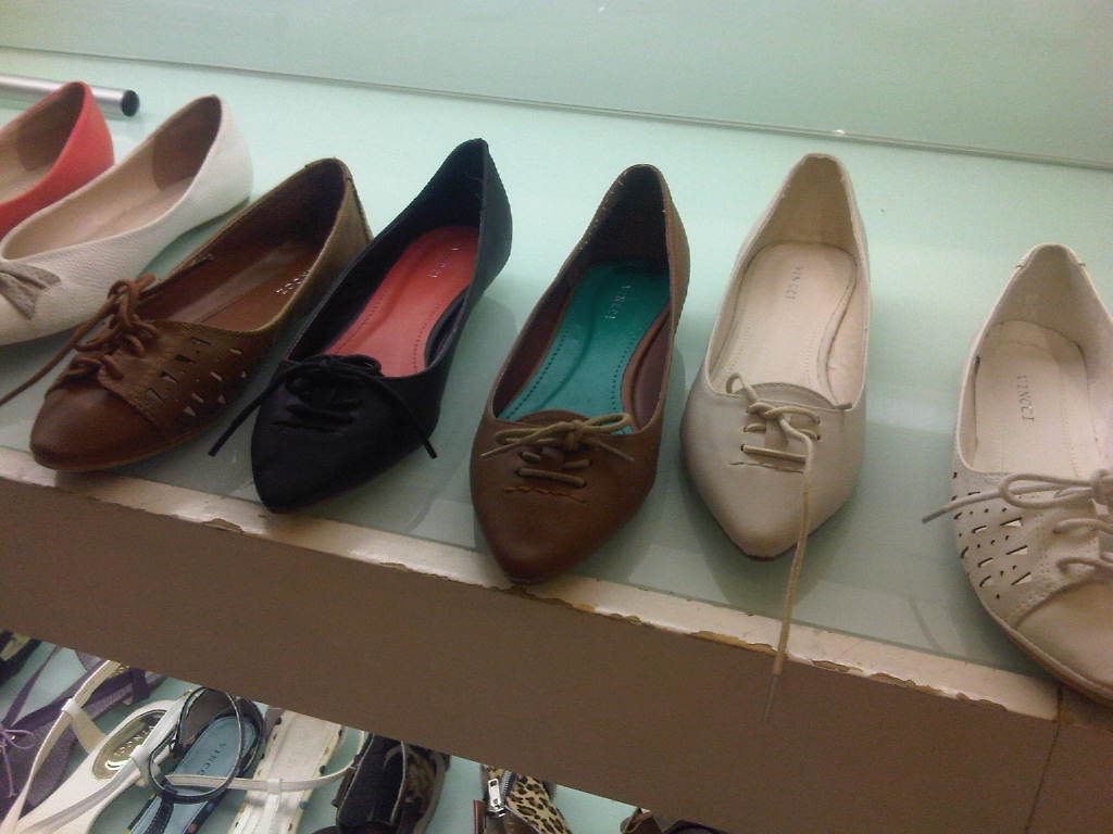 flat shoes vincci