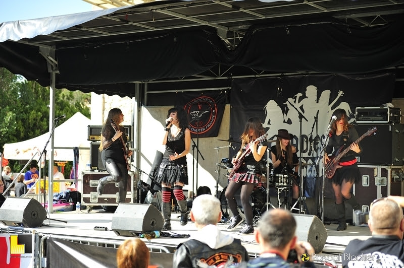 ladies ballbreaker rock bikes & uc car show donzere 2016 photo Pascal Blachier