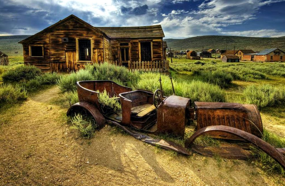 La città fantasma a Bodie: Vacanze negli States? Ecco 6 insolite mete da non perdere. La città fantasma a Bodie: Vacanze negli States? Ecco 6 insolite mete da non perdere.