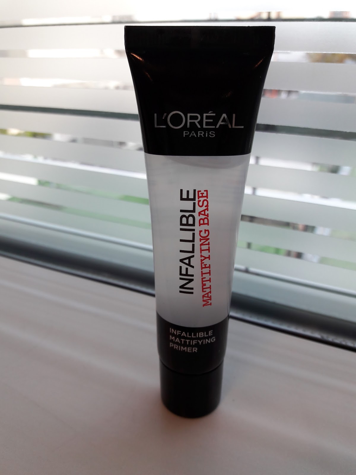 Reseña Infallible Mattifying Primer de Loreal Paris Sol Naddeo