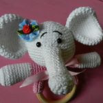 http://www.ravelry.com/patterns/library/babyrammelaar-olifant-met-ring