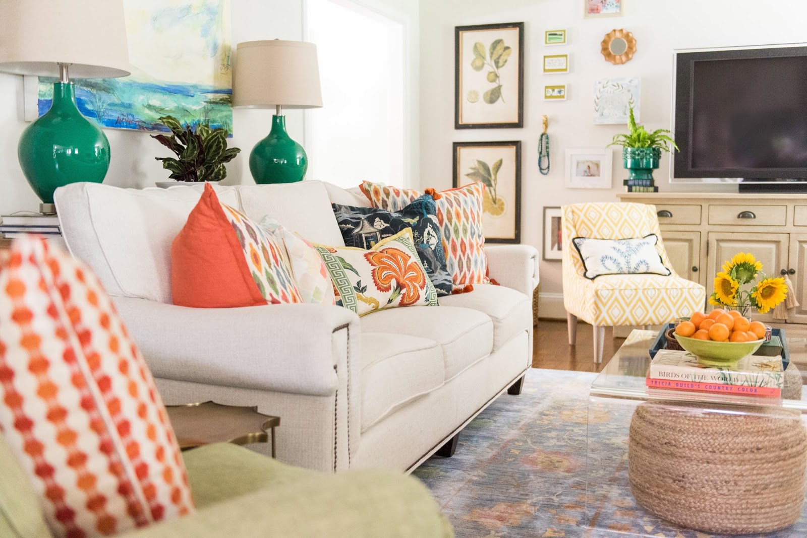 Amanda Louise Interiors : Color, Pattern, and Art Partay... Living Room