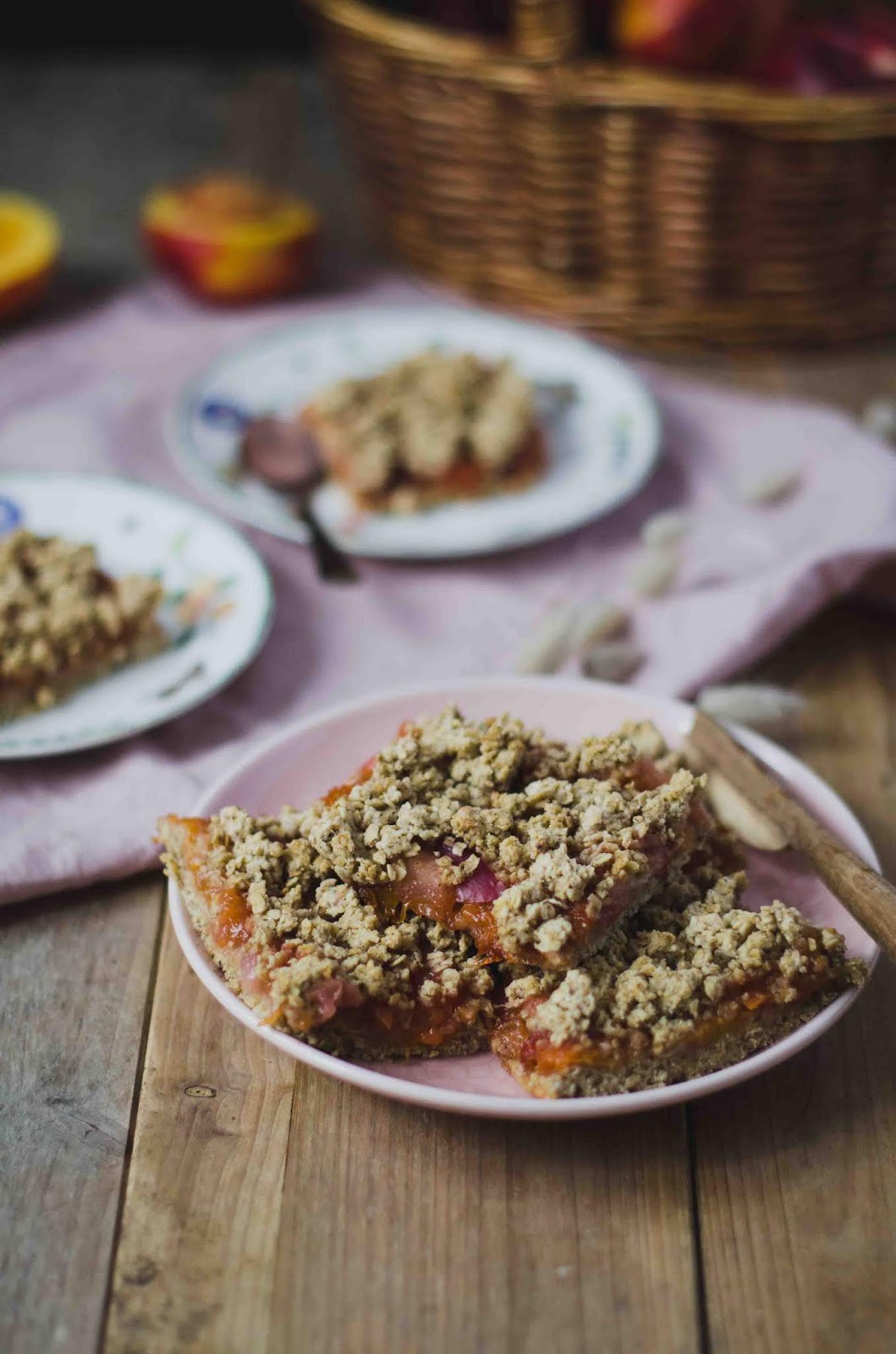 Crumble barres aux nectarines Cerise et Praline
