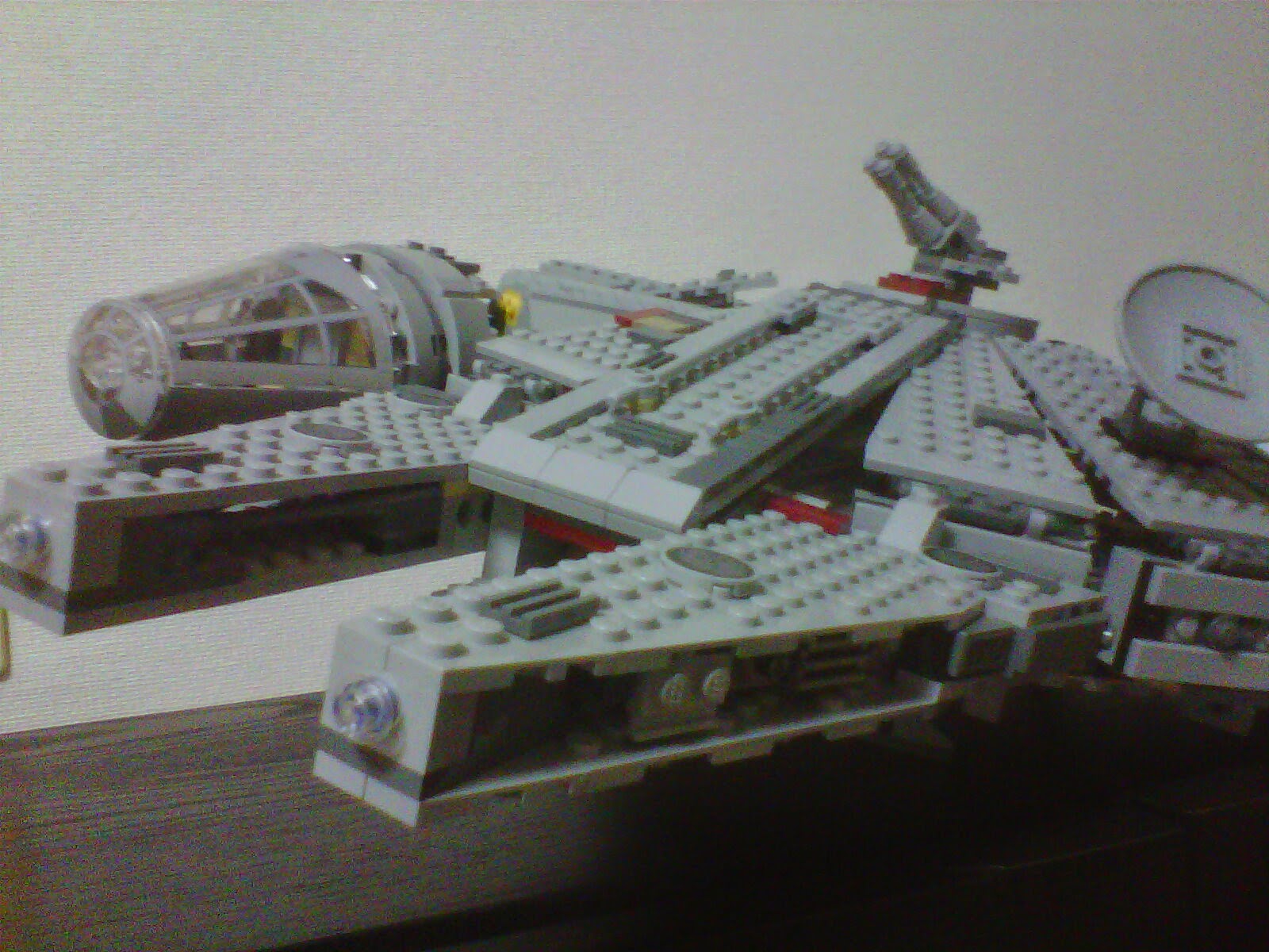 レゴ スターウォーズ ミレニアム・ファルコン Lego STARWARS Milemium Flacon 7965 Part.1