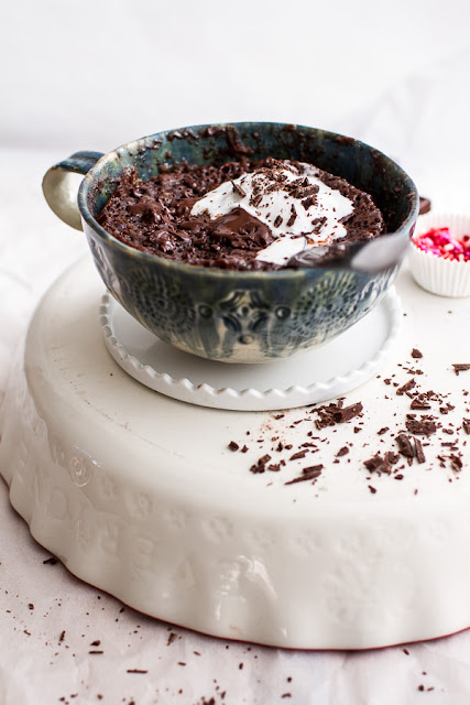 Single-Lady-5-Minute-Gooey-Molten-Chocolate-Mug-Cake-coolchicstylefashion