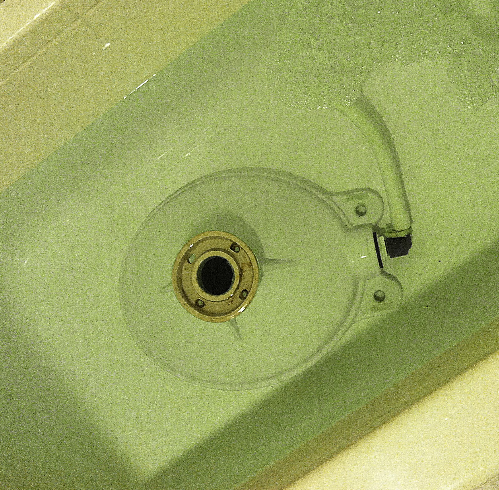 The Third Quarter Fixing a Marine Toilet (part I)