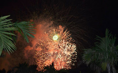 bahamas fireworks on the beach
