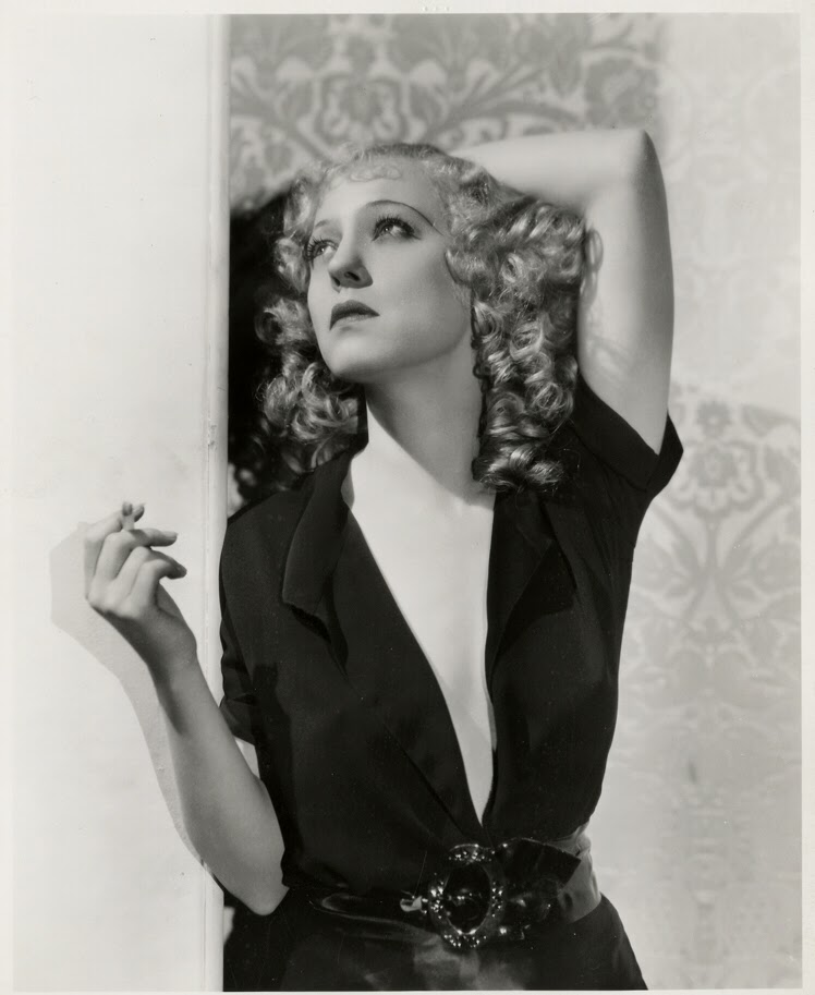Classic Portrait Photos Of Sally Rand The Most Scandalous Burlesque