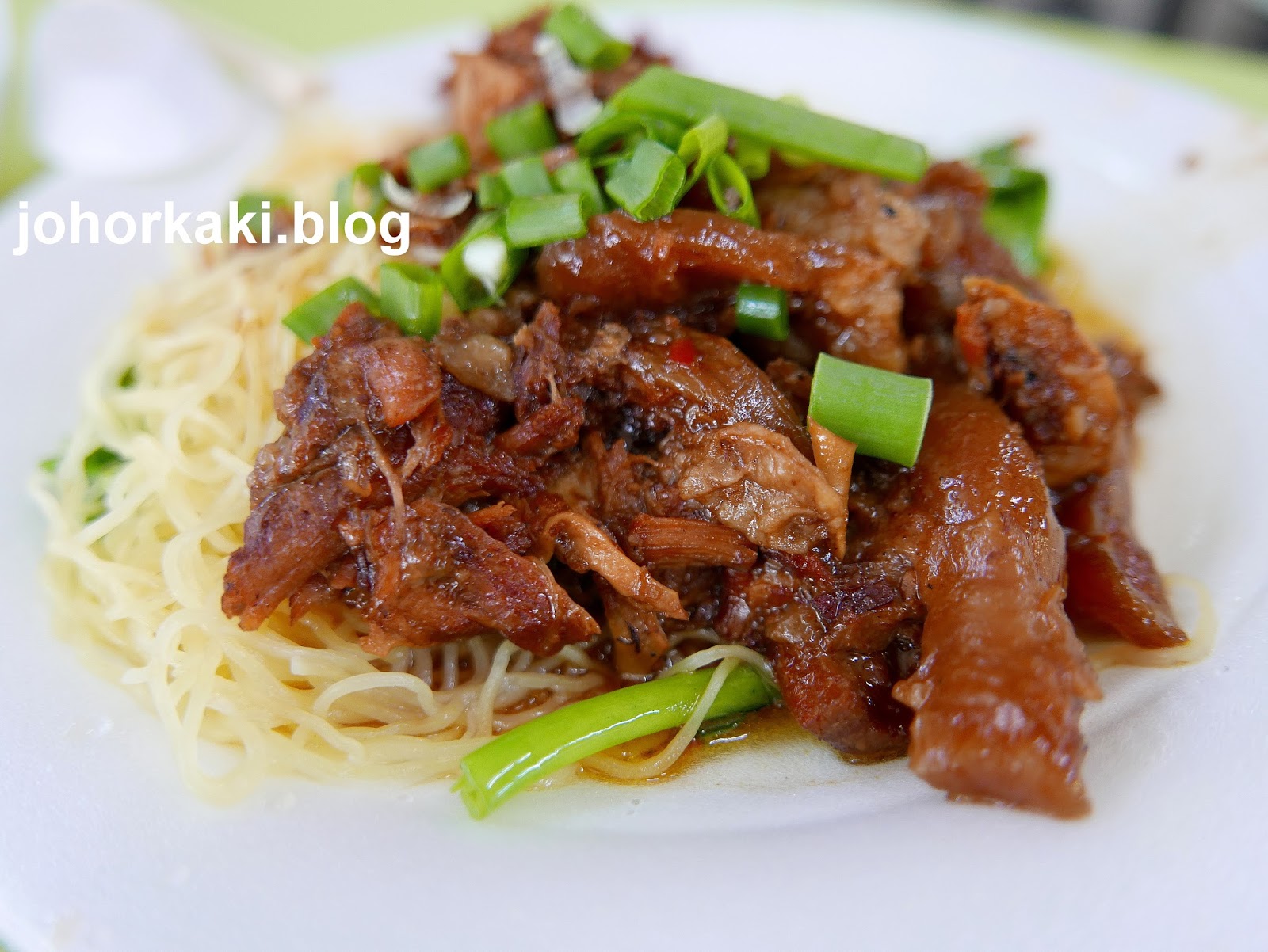 Fatty Ox HK Kitchen Beef Brisket & Tendon Noodles at Chinatown