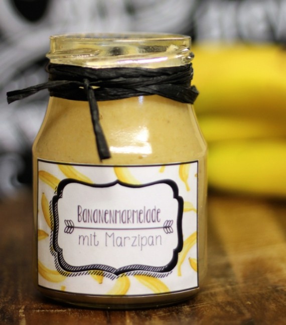 Mila Liebe : Bananenmarmelade mit Marzipan