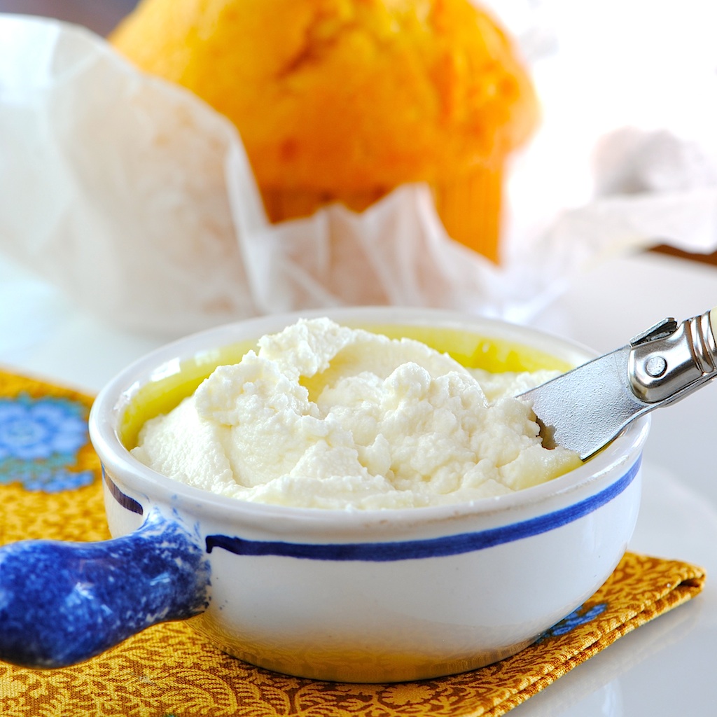 JULES FOOD... Homemade Creamy Goat Ricotta