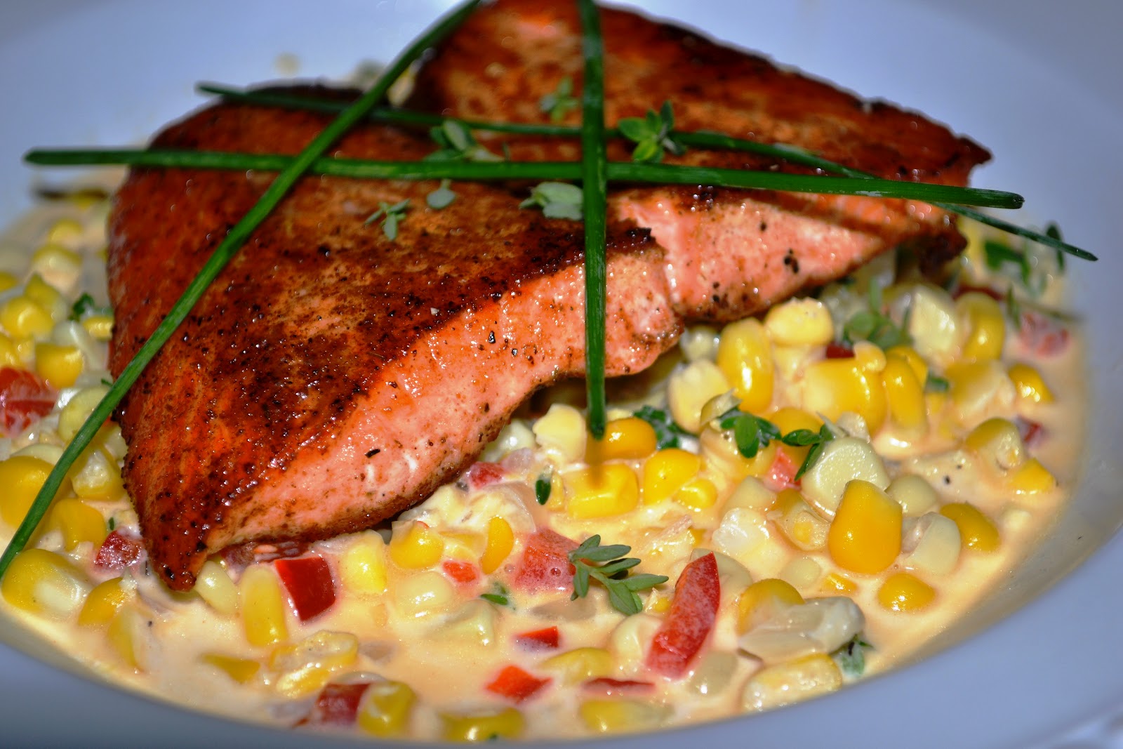 It's Alll Good... Salmon with Creamed Corn