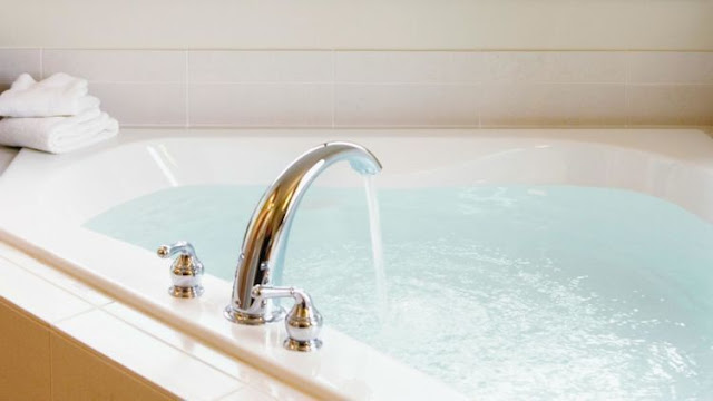 Bathtub Bathtub