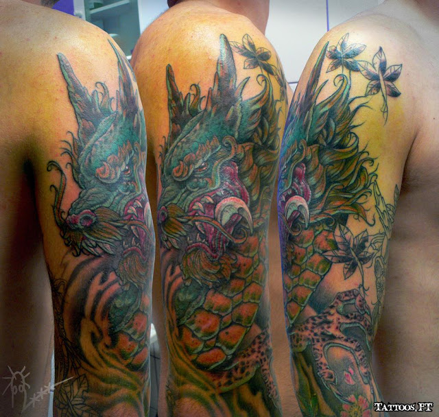 Dragão verde no Braço Fotos de tatuagens para servir de