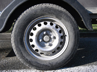 Cara Melepas Dan Memasang Ban  Mobil Menggunakan Tyre Changer