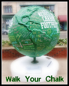 The Cool Globes en Boston: Walk Your Chalk