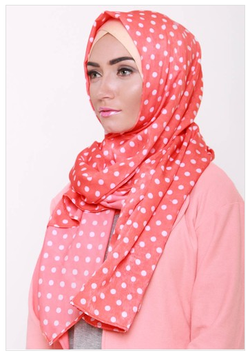  Aneka  Pilihan Model  Jilbab  Modern Agar Tampil Lebih Muda