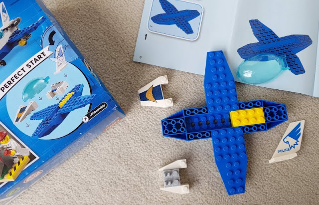 Damit die Kleinen groß sein können: Die LEGO 4+ Sets für Kinder ab 4 Jahren. Dank Quick-Start-Elementen gelingt der Aufbau auch den "Kleinen" leicht.