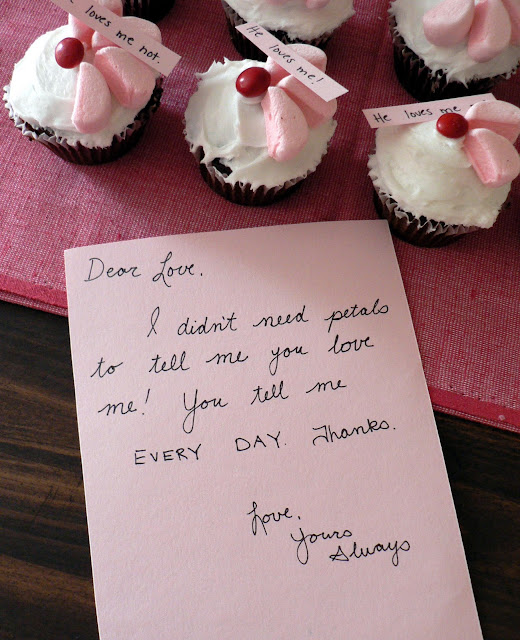 He Loves Me! He Loves Me Not. Cupcakes
