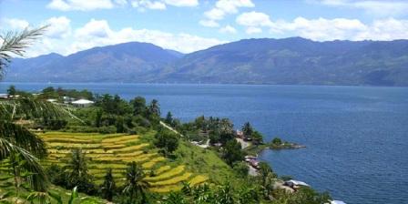15 Objek Wisata Sumatera Barat Yang Paling Terkenal Destinasi Wisata Alam Danau Maninjau Kabupaten Agam