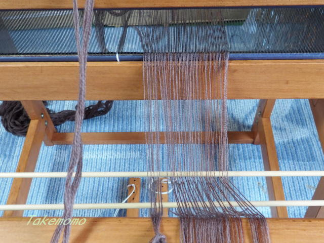 さをり65についてきた経糸と緯糸-たけもも織り編み日記