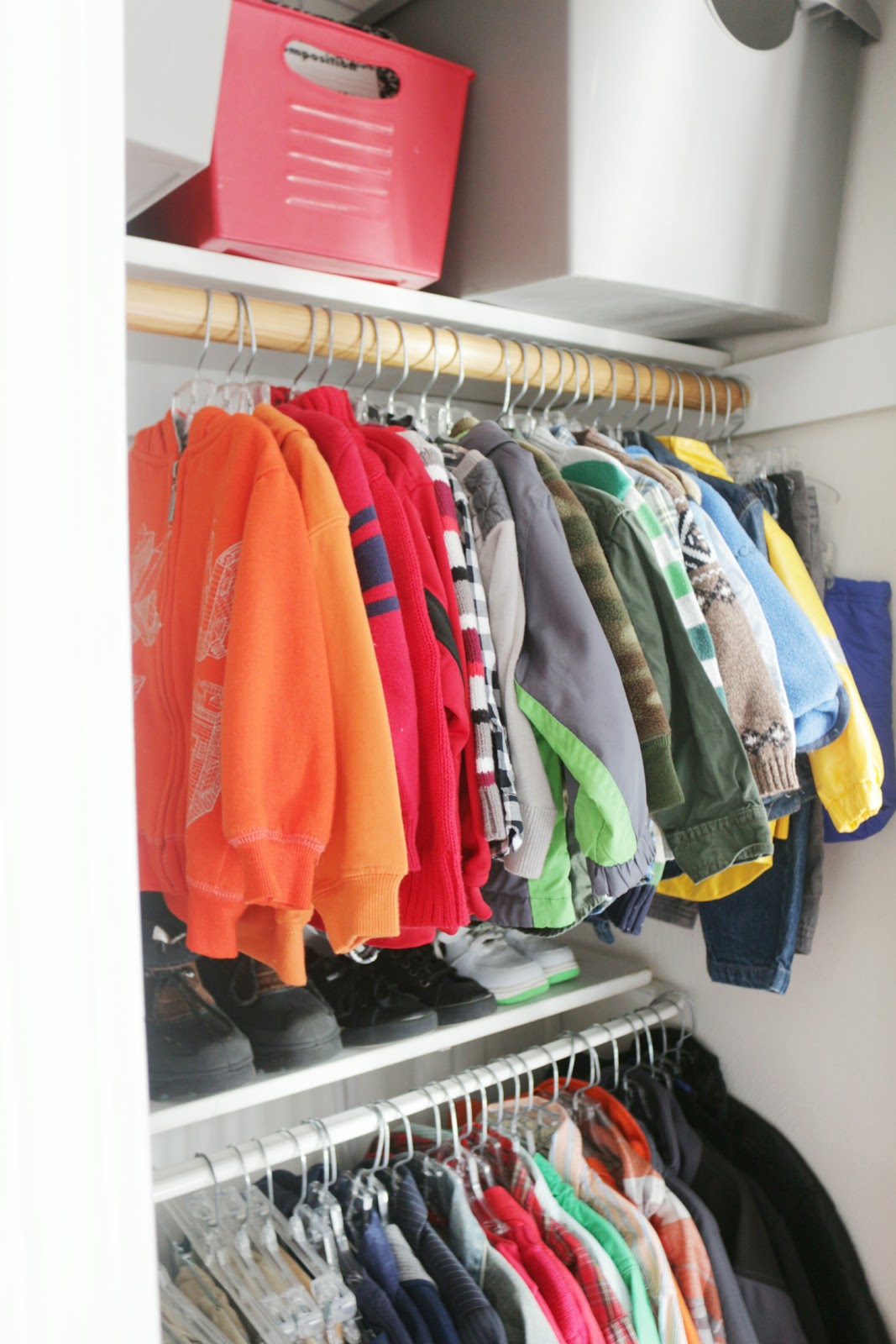 organized kid's closet