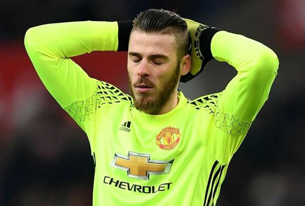 Jose Mourinho, Banderoll Dhe Gea dengan harga 100 Juta Poundsterling Jose Mourinho, Banderoll Dhe Gea dengan harga 100 Juta Poundsterling